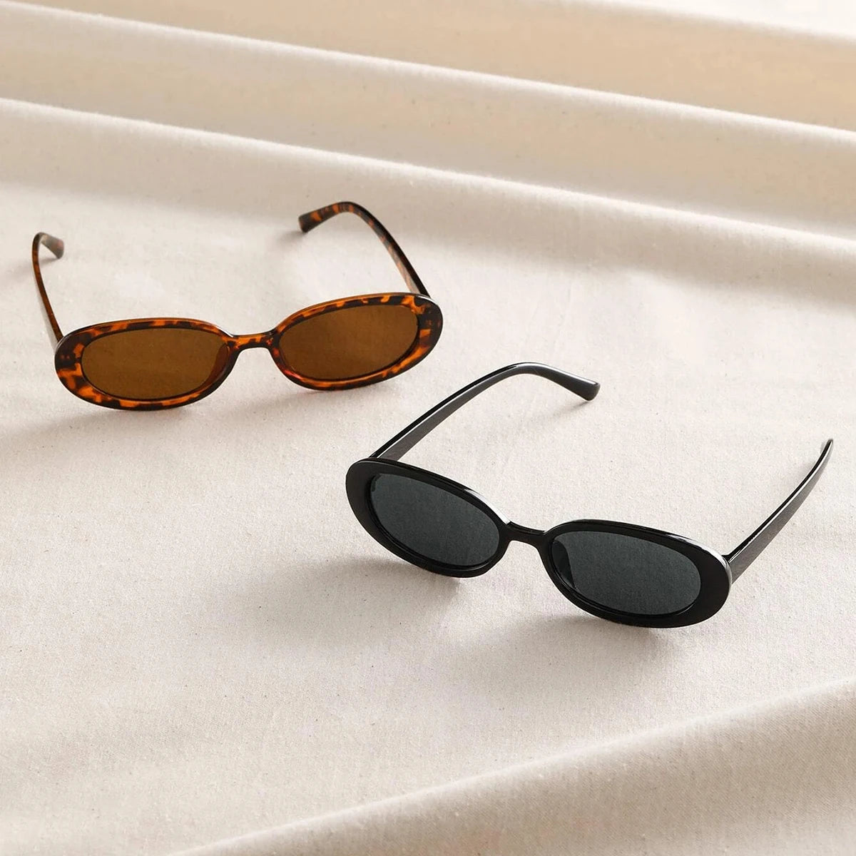 Amara Retro Shades Set