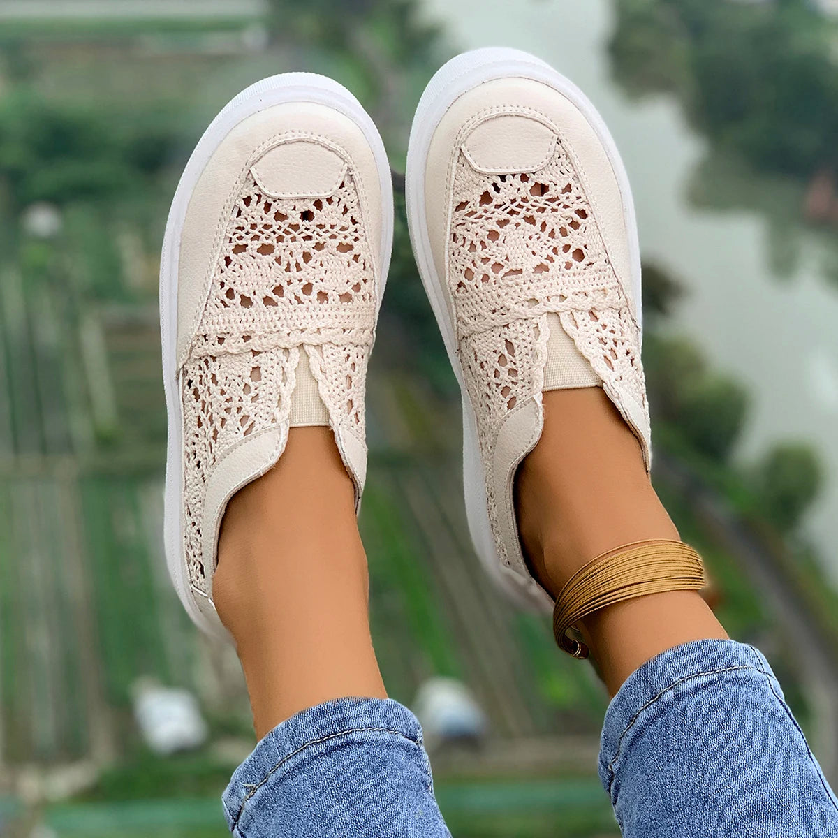 Terra Lace Sneakers