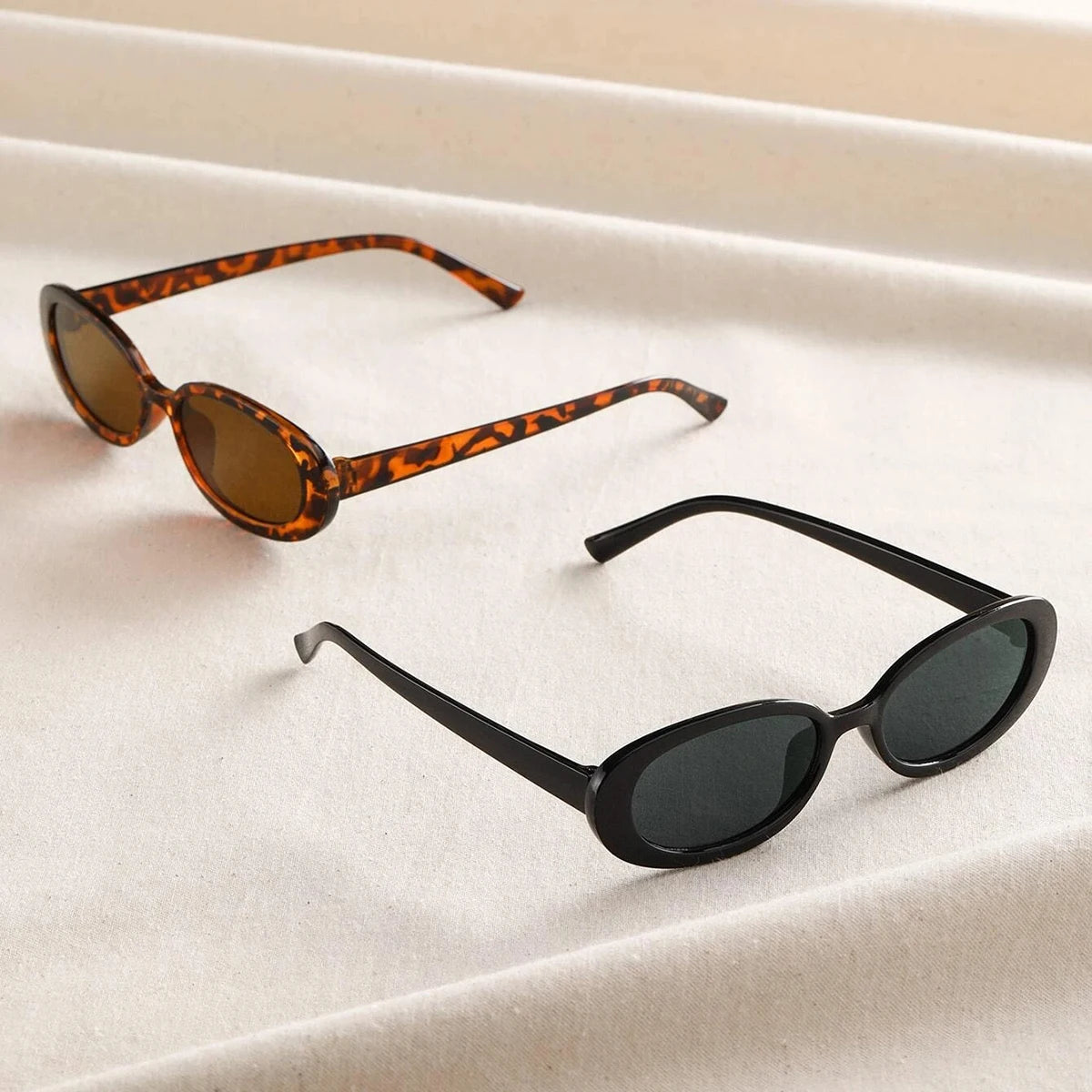 Amara Retro Shades Set